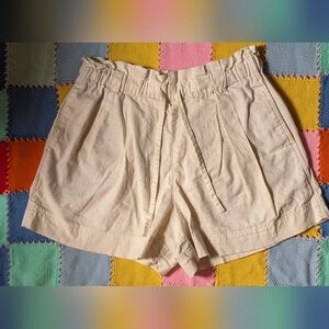 Uniqlo Cotton Linen Cream Shorts